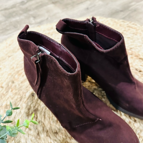 Old Navy Dark Purple Booties - Picture 7 of 11